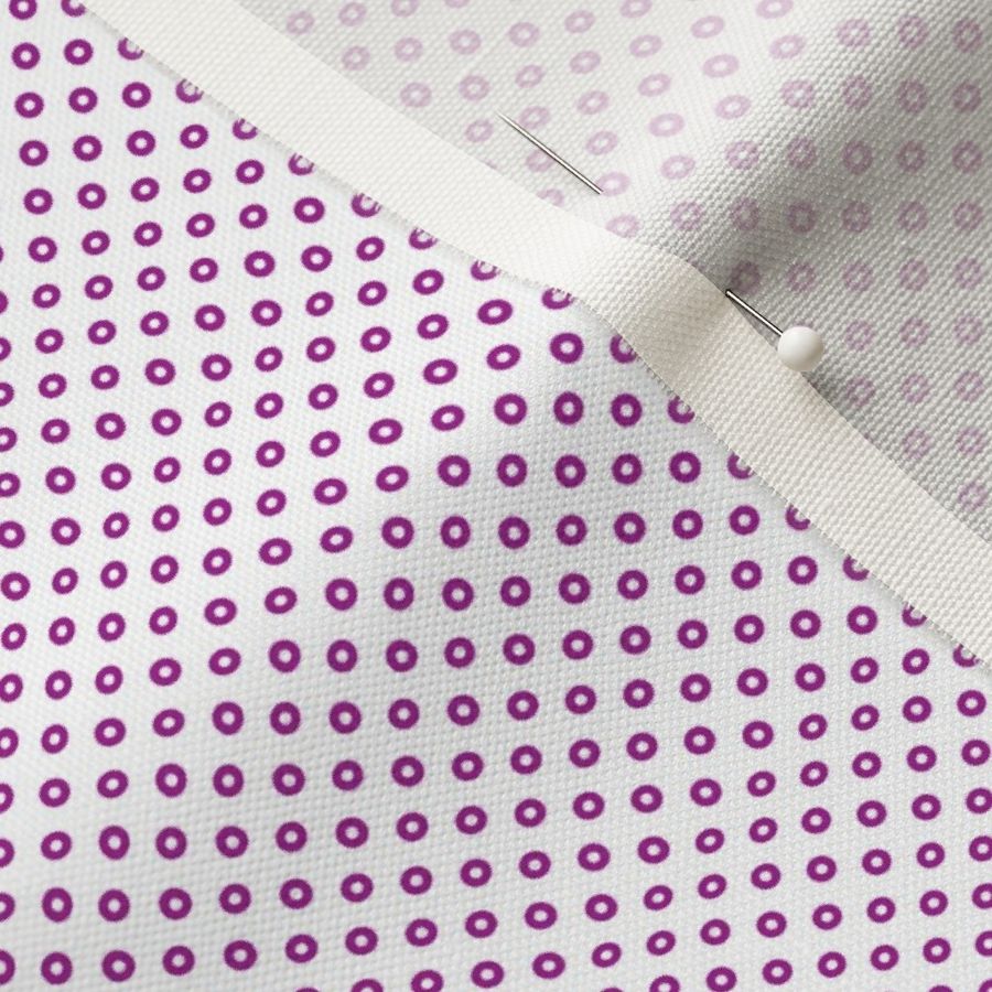 MEDIUM DOTS - MEDIUM PLUM DOTS WITH WHITE BACKGROUND