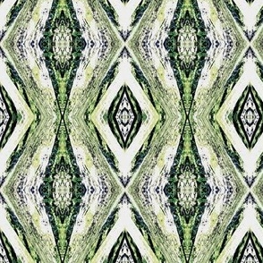 Green Meadow Rustic Diamond Lattice (#3)