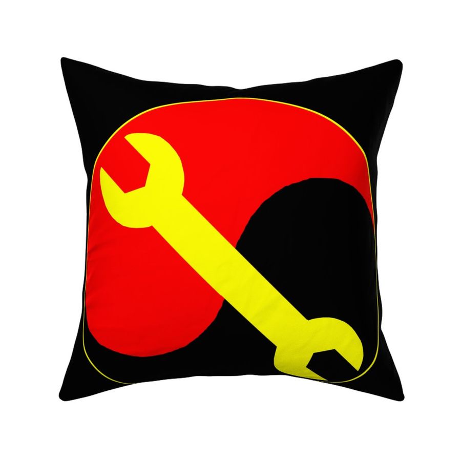 HOME_GOOD_SQUARE_THROW_PILLOW