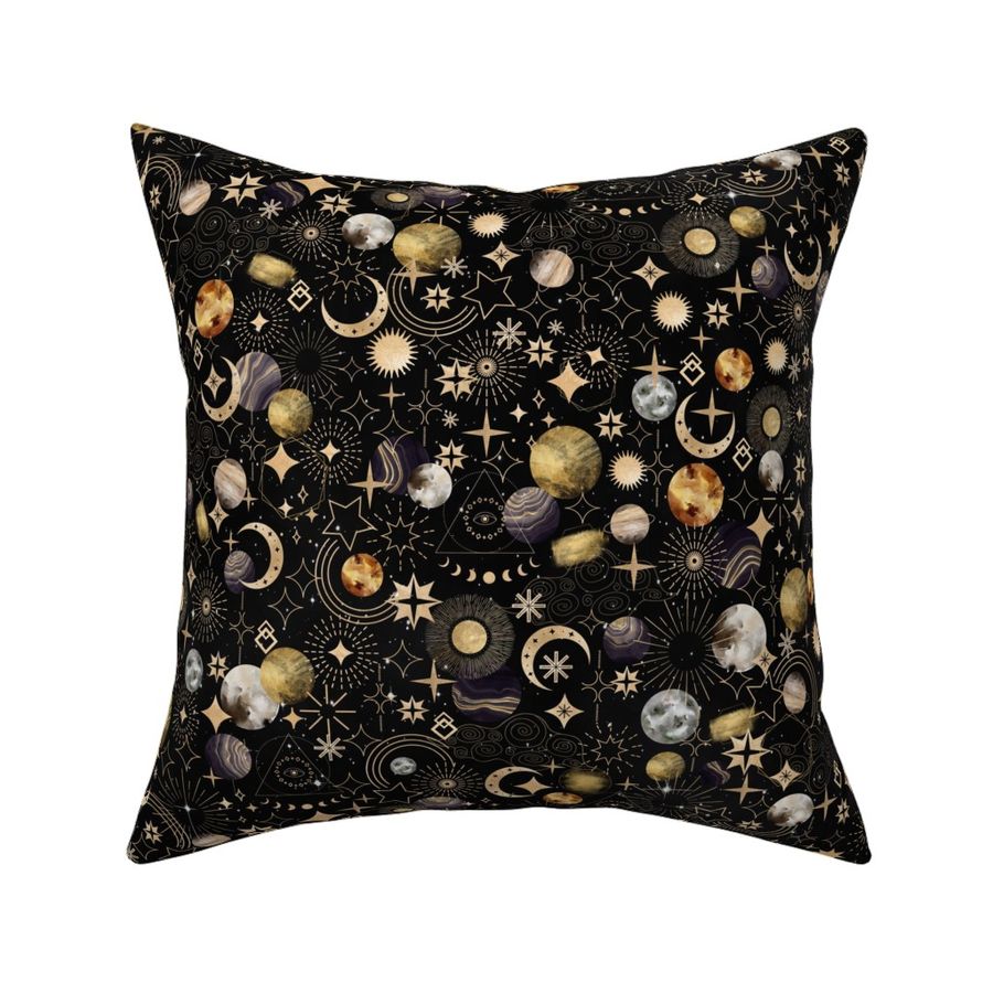 HOME_GOOD_SQUARE_THROW_PILLOW