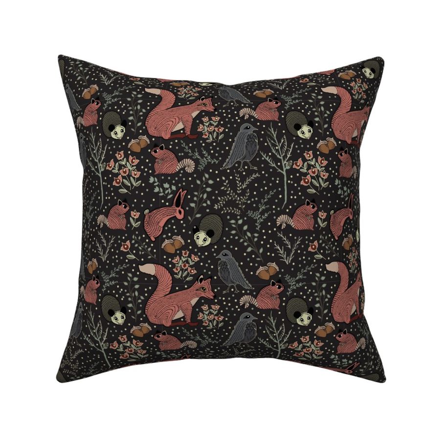 HOME_GOOD_SQUARE_THROW_PILLOW