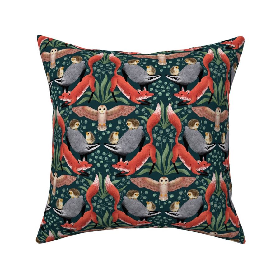 HOME_GOOD_SQUARE_THROW_PILLOW