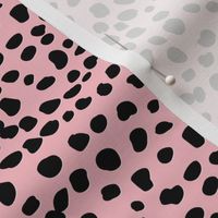 Cheetah Spots in Pink