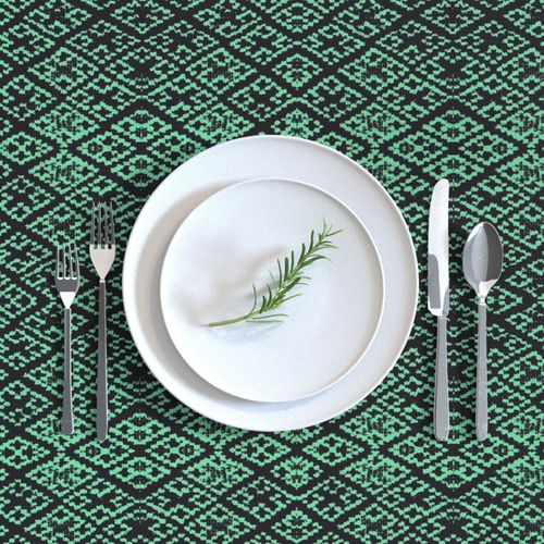 HOME_GOOD_RECTANGULAR_TABLE_CLOTH