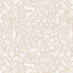 Enchanted Forest - tan / cream -  medium