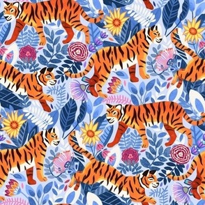 Thriving Tiger Tangle & Periwinkle Purple Flora - Medium Scale