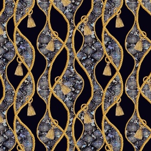 Golden chains with snake print glamour pattern 