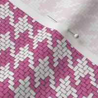 Small Dusty Rose Pink and White Houndstooth Plaid