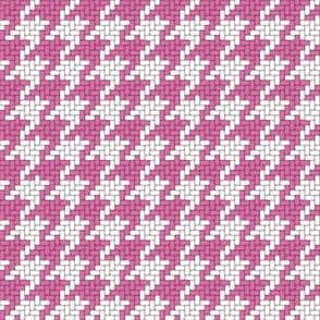 Small Dusty Rose Pink and White Houndstooth Plaid