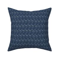 Bloom-navy-2-maeby-wild