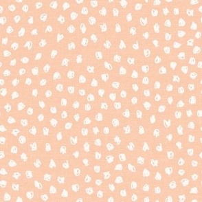 Lazy Dots Peach Blossom_Iveta Abolina