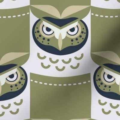 Owl In Pocket in Olive Green