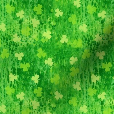 Shamrock - Irish Clover Checkered Pattern - St Patricks Day