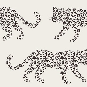 Leopard Parade - Chocolate Brown / Ivory - Large Scale