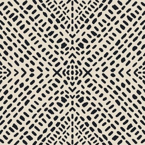 Abstract Boho Geometric Tile - black