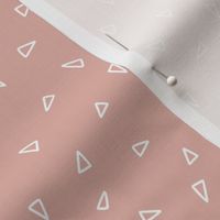 Scattered Triangle Print in Peachy