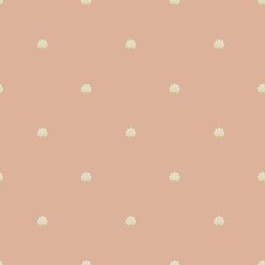 Scallop Shell -Coral Pink
