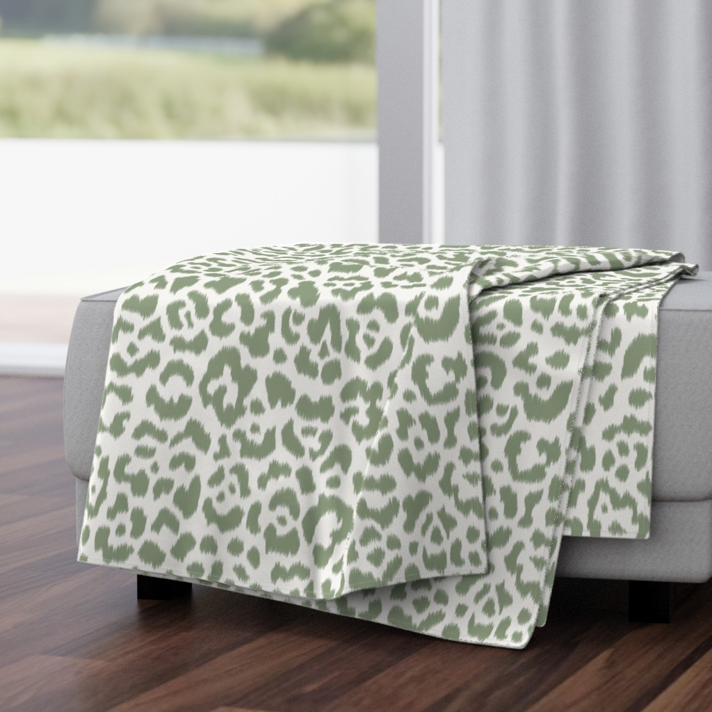 Dark Quiet Green  Quiet Cream Ikat leopard 