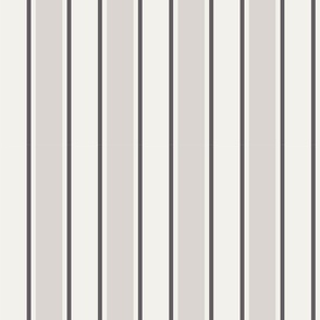 Vertical stripes white sand