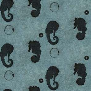 seahorse-sq-blue
