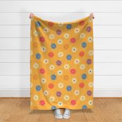 Flower Power Daisies/Bright Hippie Flowers/Simple Retro Floral - Extra Large Gold