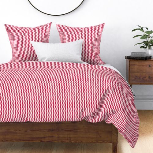 Wavy stripes red / small scale