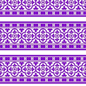 Medieval-style quatrefoil borders, purple on white