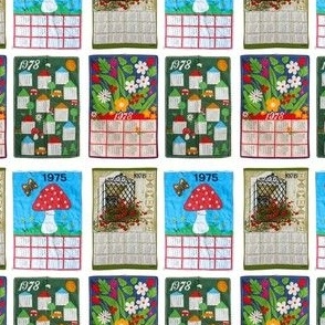 calendar tea towels 1975-1978 mini for dollhouse