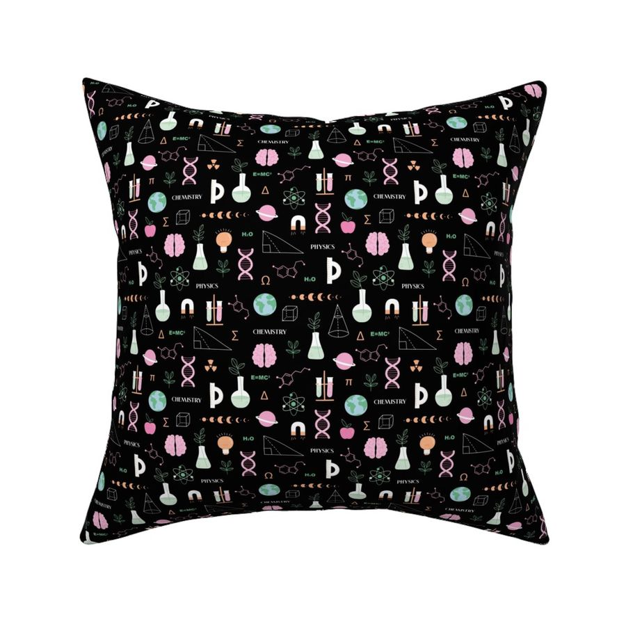 HOME_GOOD_SQUARE_THROW_PILLOW