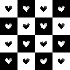 Checkerboard Heart – black white