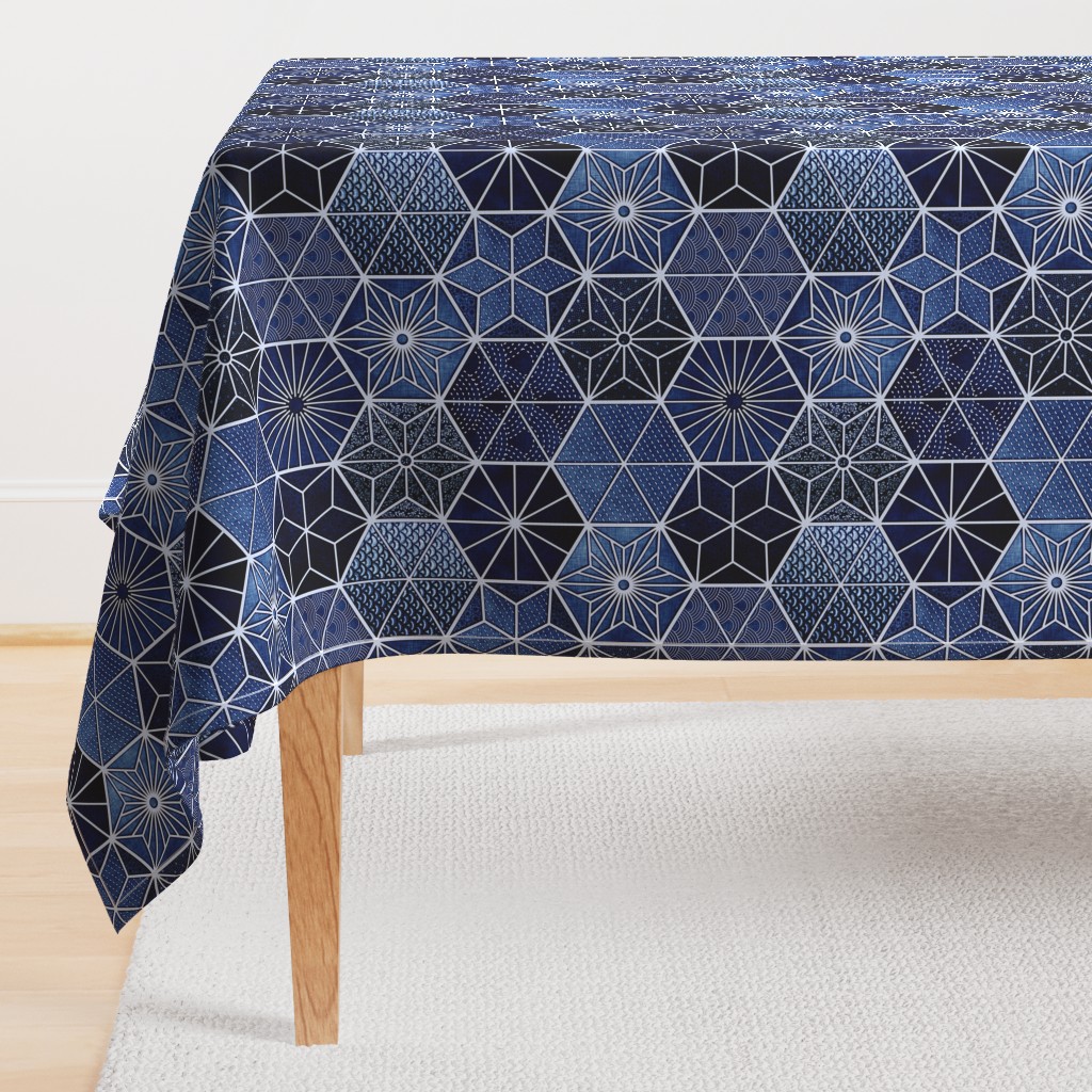 Sashiko Patckwork Indigo Blue Small- Japanese Geometric Embroidery- Navy Blue- Home Decor- Wallpaper- Small Scale- Quilt