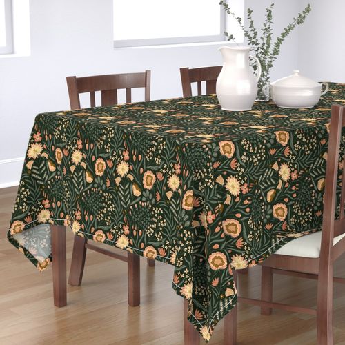 HOME_GOOD_RECTANGULAR_TABLE_CLOTH