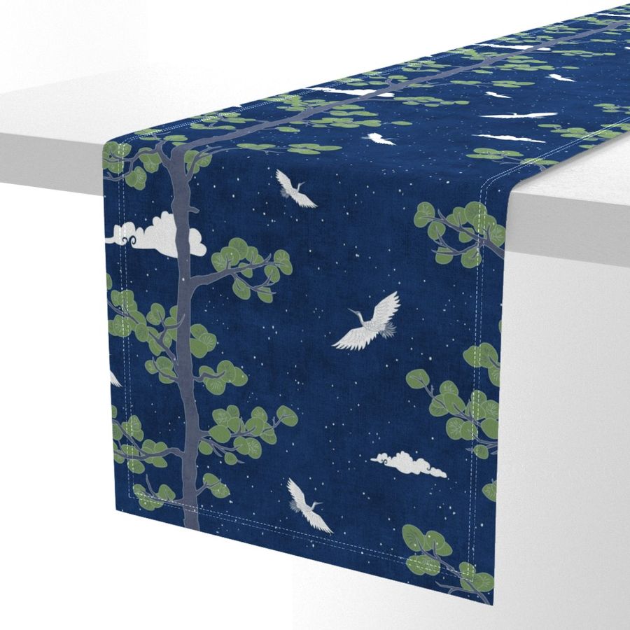 HOME_GOOD_TABLE_RUNNER