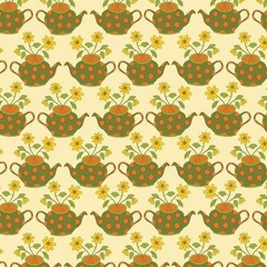 Teapots & Daisies: Soft Lemon