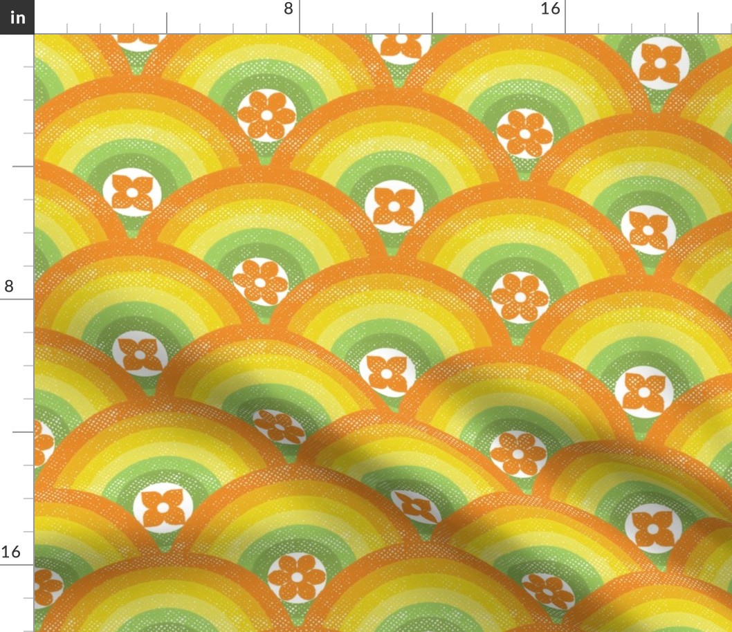 Retro 70s Scallop Circle Flowers– Orange Yellow Green