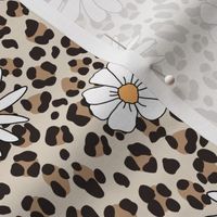 White Daisies on Leopard Print Neutral Boho