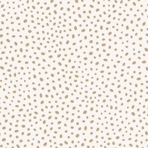 Organic spots - champagne on cream