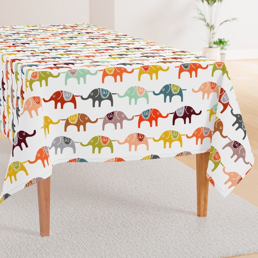 HOME_GOOD_RECTANGULAR_TABLE_CLOTH