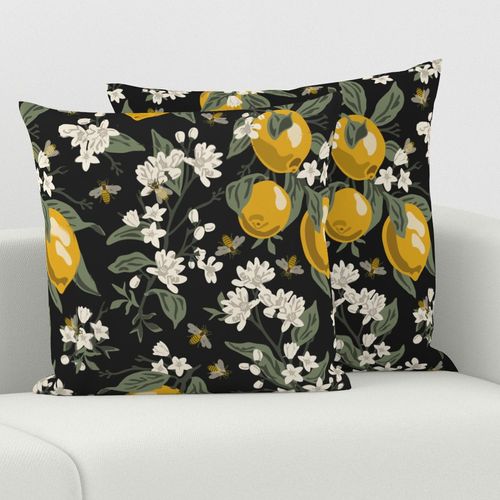 HOME_GOOD_SQUARE_THROW_PILLOW