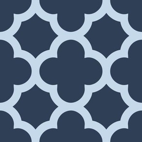 Quatrefoil - Fog on Navy - medium