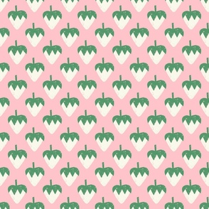 Strawberries_Vintage_-_Cream_On_Pink