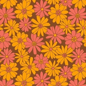 Retro Floral Daisy S - Pink and Yellow