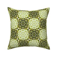 Psychedelic Doilies Green Check