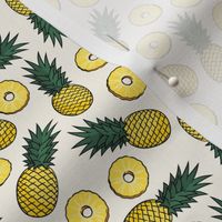 (small scale) Pineapples - pineapple slices - summer fruit - cream - LAD22