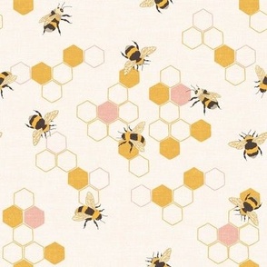 Sunny Honeycomb Bees Cream_Iveta Abolina