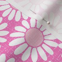 Vintage daisy daisy daisy pink wallpaper scale by Pippa Shaw by Pippa Shaw