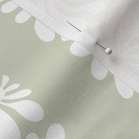 lazy daisy lei - muted sage monochrome - 2 inch wide
