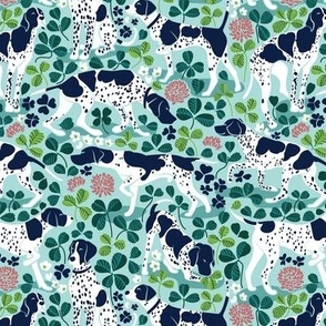 Small scale // Looking for the four leaf clover // aqua background oxford navy blue English Pointer dog breed green leaves pink clover flowers