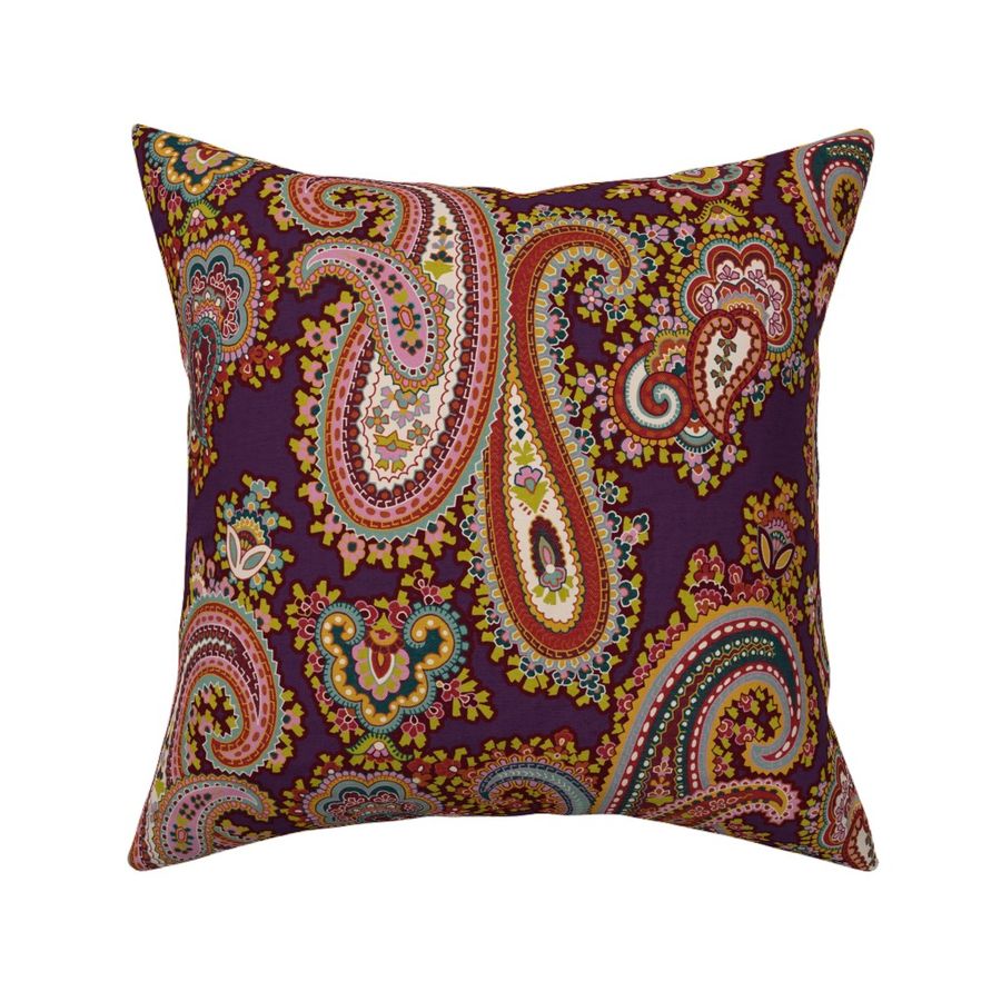 HOME_GOOD_SQUARE_THROW_PILLOW