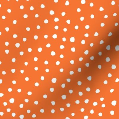 Wonky dots Orange